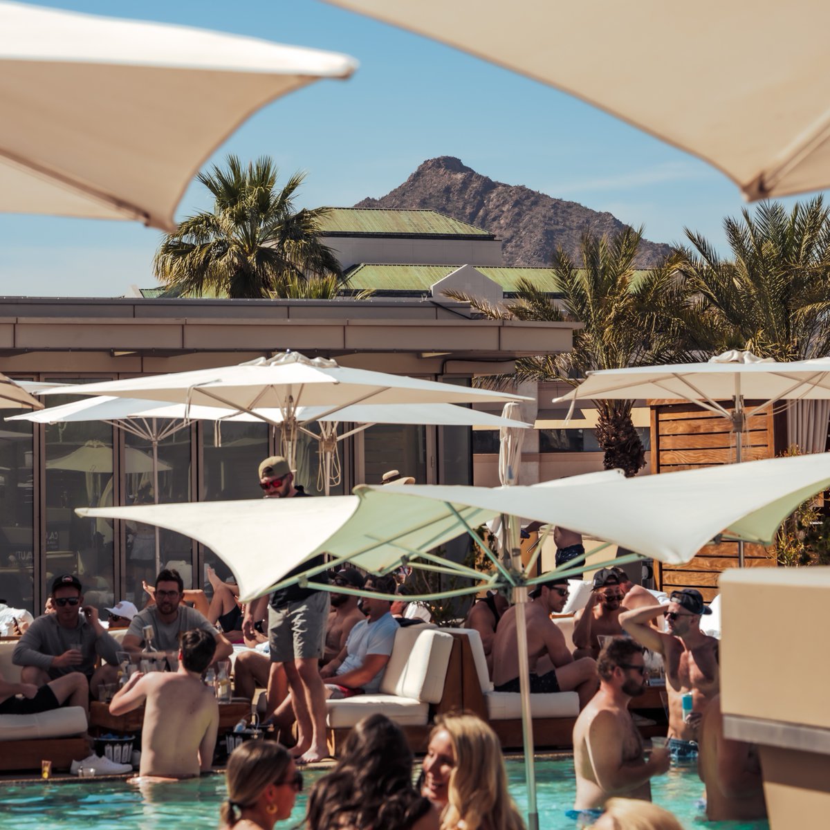 Wondering where to be this weekend? You know where to find us. 
.
.
.
#wscottsdale #wscottsdalewetdeck #wetdeckweekend #scottsdalepools #scottsdaleevents #scottsdaleweekend #scottsdalepoolparties #cottontaillounge