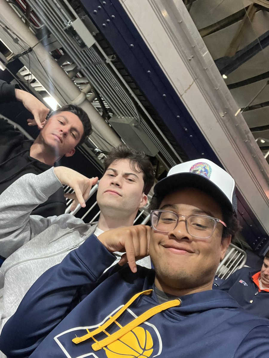 Zion Brown (@z10nbr0wn) on Twitter photo Day 1 Mocs fans 🔥‼️ Day 1 Mocs fans 🔥‼️