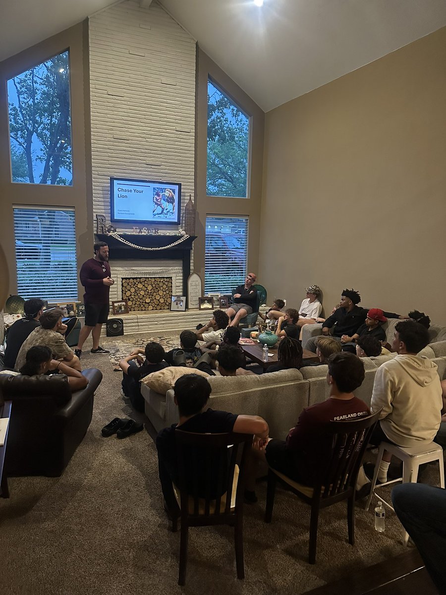 B (@coachbeynaerts) on Twitter photo Another great night of fun, food and fellowship🙏 Thanks Coach <a href="/JRichardson53/">Jeremy Richardson</a> for hosting and <a href="/Coach_Hartwick/">Coach Hartwick</a> bringing the Word. Another great night of fun, food and fellowship🙏 Thanks Coach <a href="/JRichardson53/">Jeremy Richardson</a> for hosting and <a href="/Coach_Hartwick/">Coach Hartwick</a> bringing the Word.