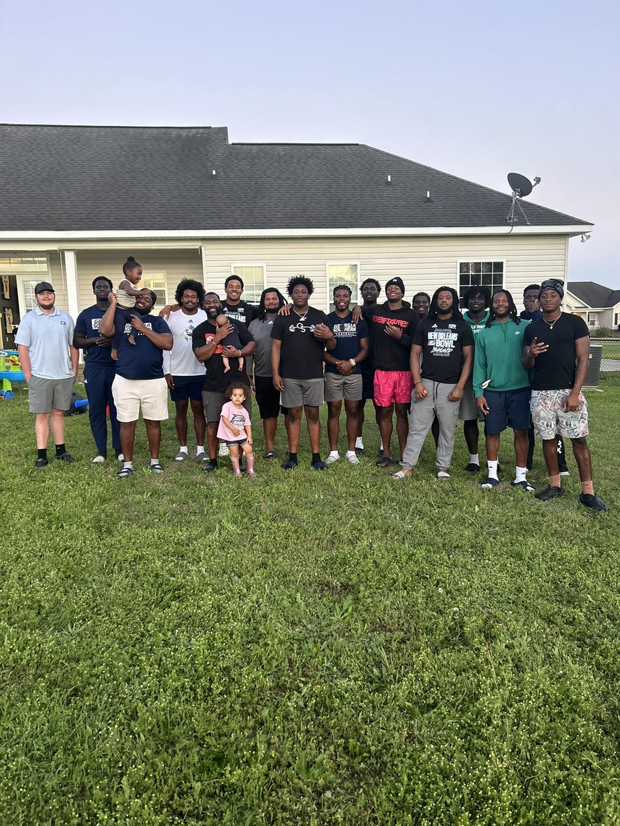 Cedric Douglas (@thesamuraicoach) on Twitter photo Nothing like a little family time! Good food, a little corn-hole (which I need my rematches), a little fellowship. Got something special loading up in this DLine room! ⚔️ <a href="/GSAthletics_FB/">Georgia Southern Football</a> Nothing like a little family time! Good food, a little corn-hole (which I need my rematches), a little fellowship. Got something special loading up in this DLine room! ⚔️ <a href="/GSAthletics_FB/">Georgia Southern Football</a>