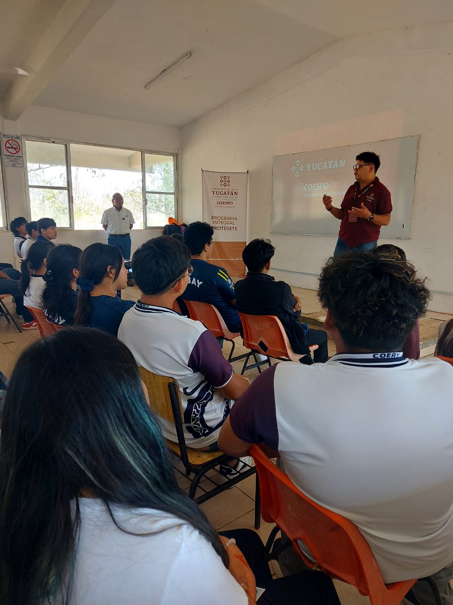 Coespoyuc's tweet photo. El Consejo Estatal de Población COESPO, a través del Programa Protégete, impartió la plática: "Prevención del embarazo adolescente" a 82 alumnos pertenecientes al COBAY Cacalchen como parte de los programas de prevención que ofrece la dependencia.

#COESPO #RenacimientoMaya https://t.co/k5LnOxMOje