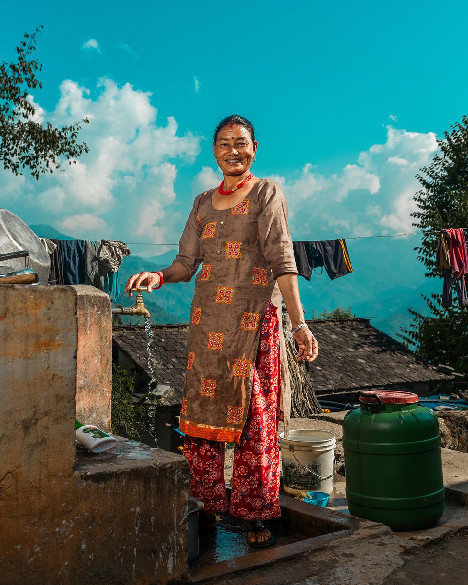 charity: water tweet media