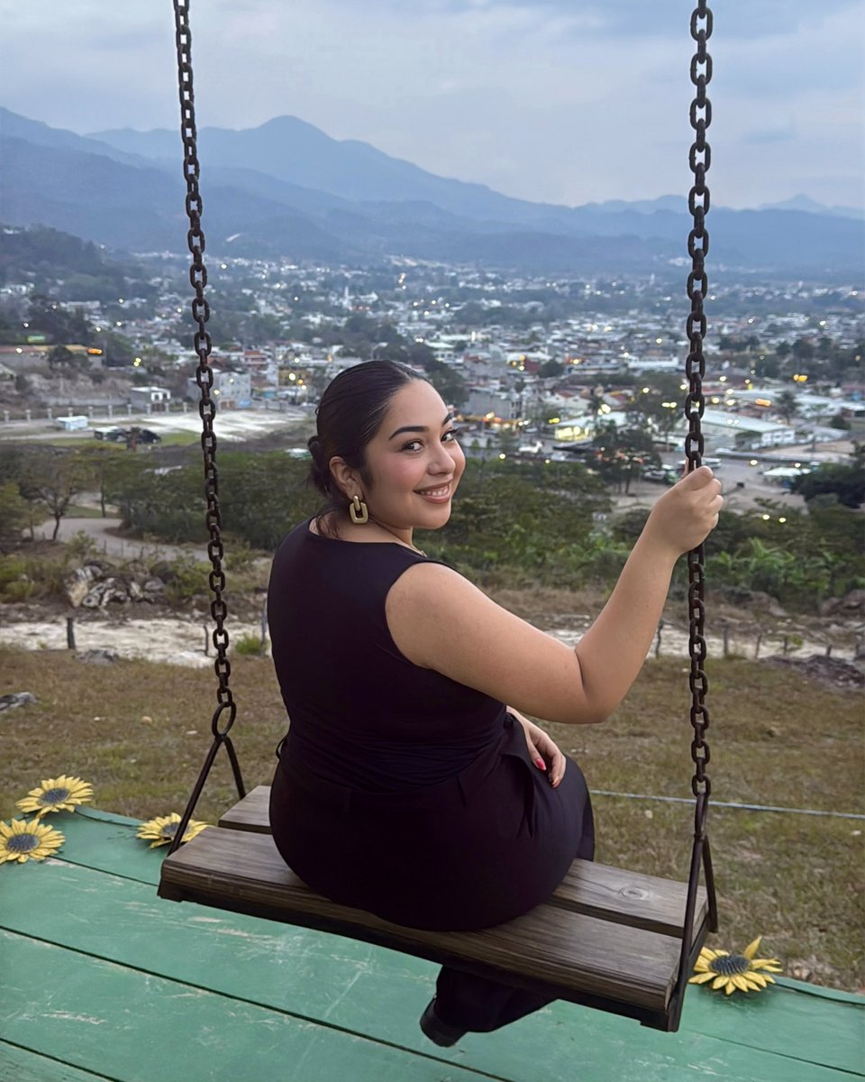 jocelynandreaaa's tweet photo. Guate 🫀🪘🤍 https://t.co/9n13Qwe6j4