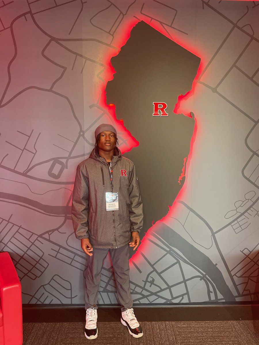 Had an amazing day at Rutgers today🪓!

<a href="/RFootball/">Rutgers Football 🪓</a> <a href="/GregSchiano/">Greg Schiano</a> <a href="/coachdavidrowe/">David Rowe</a> <a href="/_VicHall/">Vic Hall</a> <a href="/CoachHill__/">Shamir Hill</a> <a href="/EricJosephsRU/">Eric Josephs</a> <a href="/CoachSparber/">Zach Sparber</a> <a href="/RamonS_RU/">Ramón S. Ruiz 🪓</a> <a href="/CoachShaw__/">Damiere Shaw</a>