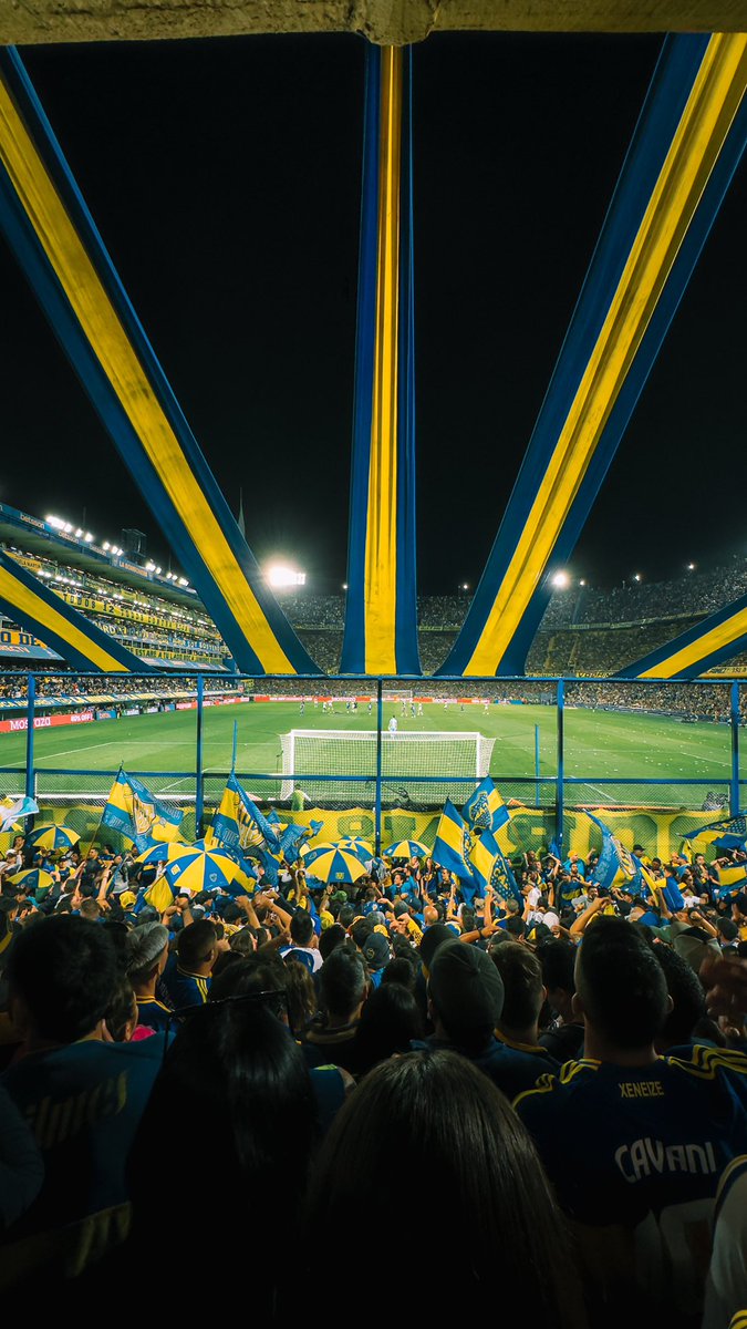 ⚠️ Che, Gatorade armó una gran dinámica para el hincha de Boca:

Esto es así: tienen que responder este tuit con una foto desde la tribuna de La Bombonera, aclarando el sector de la cancha y arrobar a <a href="/promo_gatorade/">Heladerita de Gatorade</a>.

¿El premio? Ver el próximo partido de Boca a metros del
