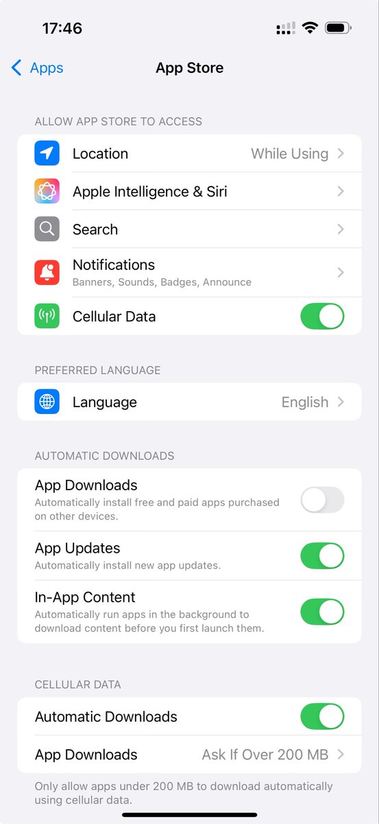App Store自动更新貌似没什么用，每周打开App Store都有几十个更新，感觉它从来不自动更新🤦‍♂️