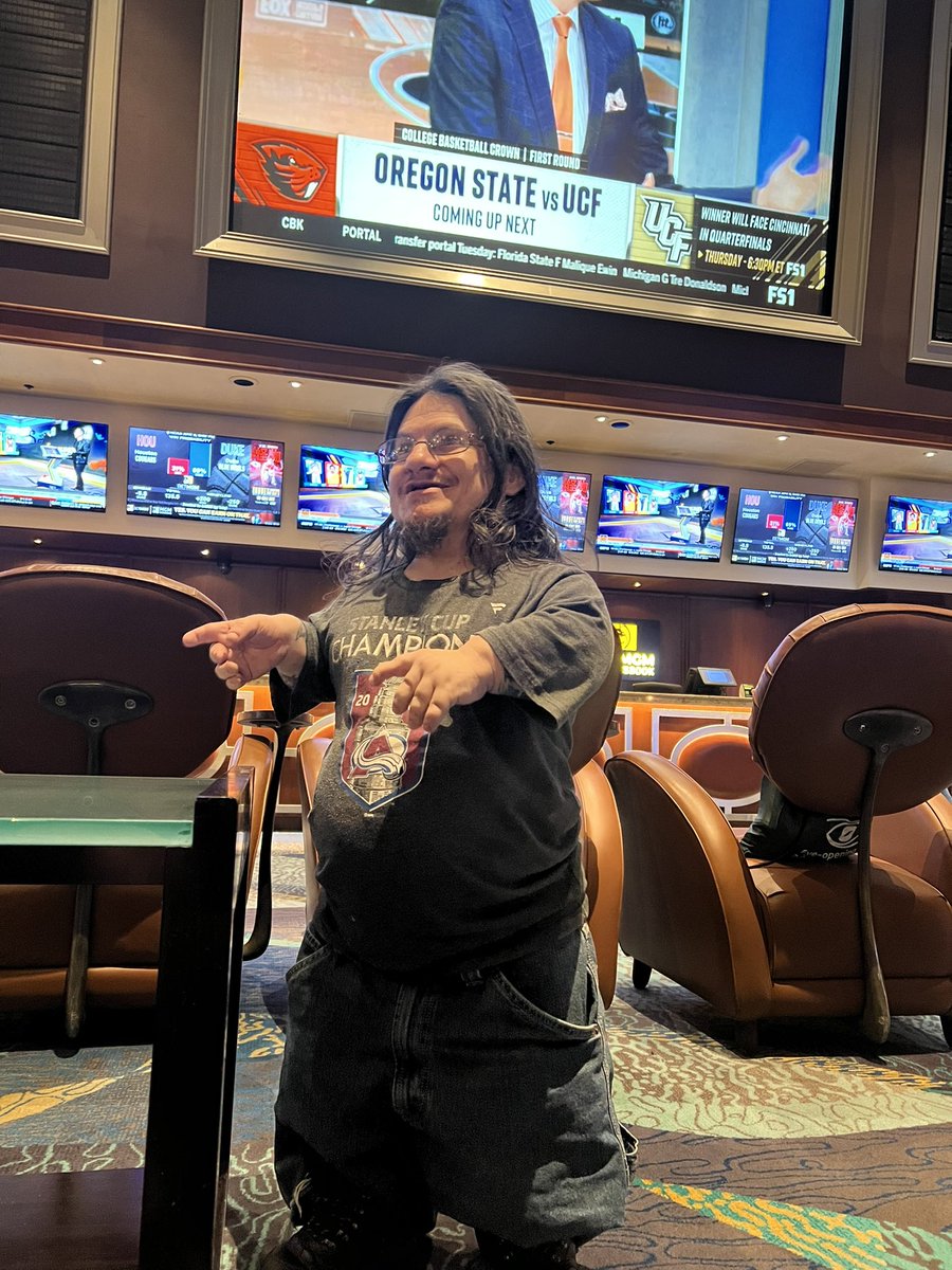 Dirt Dog in Vegas @ Fremont Street needs a review <a href="/NjTank99/">Frank Fleming</a> <a href="/BlixxMcw/">MCW_BLIXX</a>