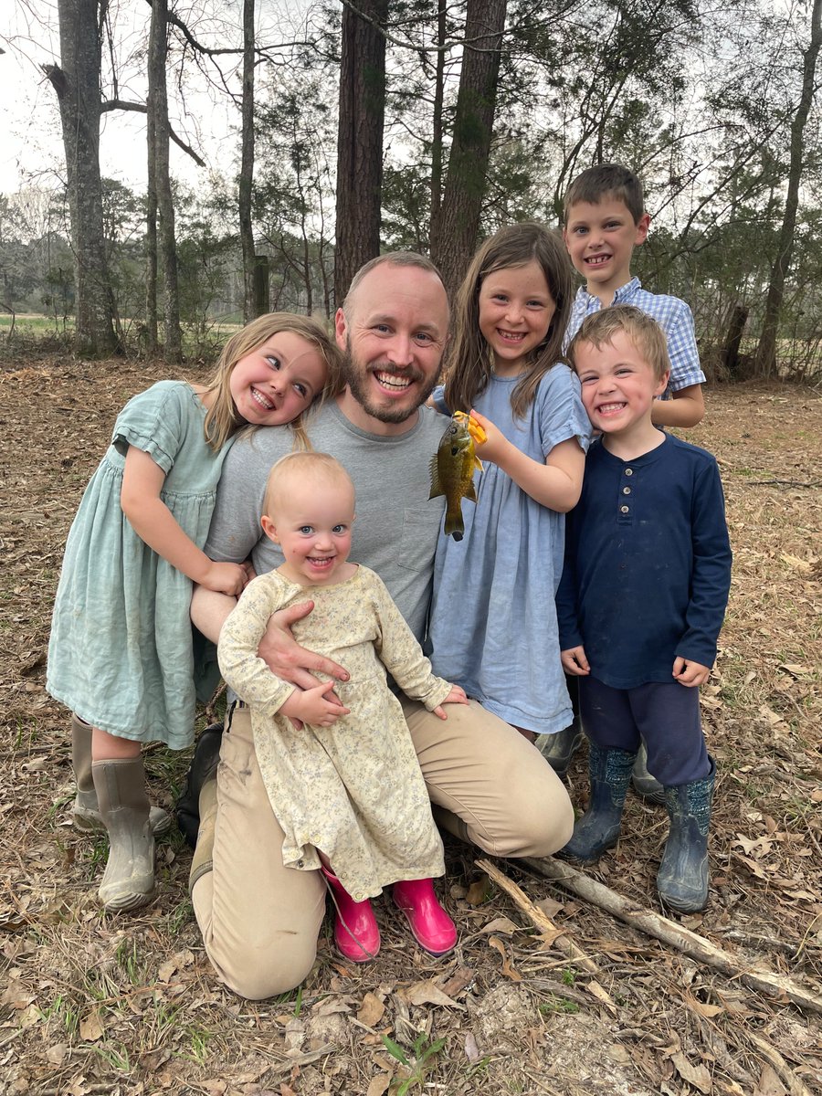 corjesupress's tweet image. Our Cor Jesu Press crew is enjoying the spring weather.