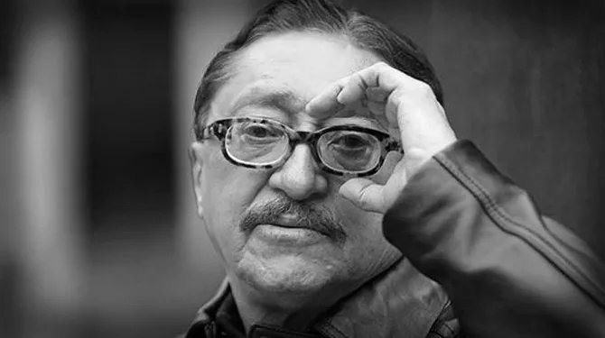 Desde sus recuerdos más entrañables, <a href="/paolatinoco/">Paola Tinoco</a>   nos comparte en este texto pinceladas de sus aventuras con Sergio González Rodríguez, y la tristeza que aún le embarga a 8 años de su partida. reverso.mx/biblioterapia-…