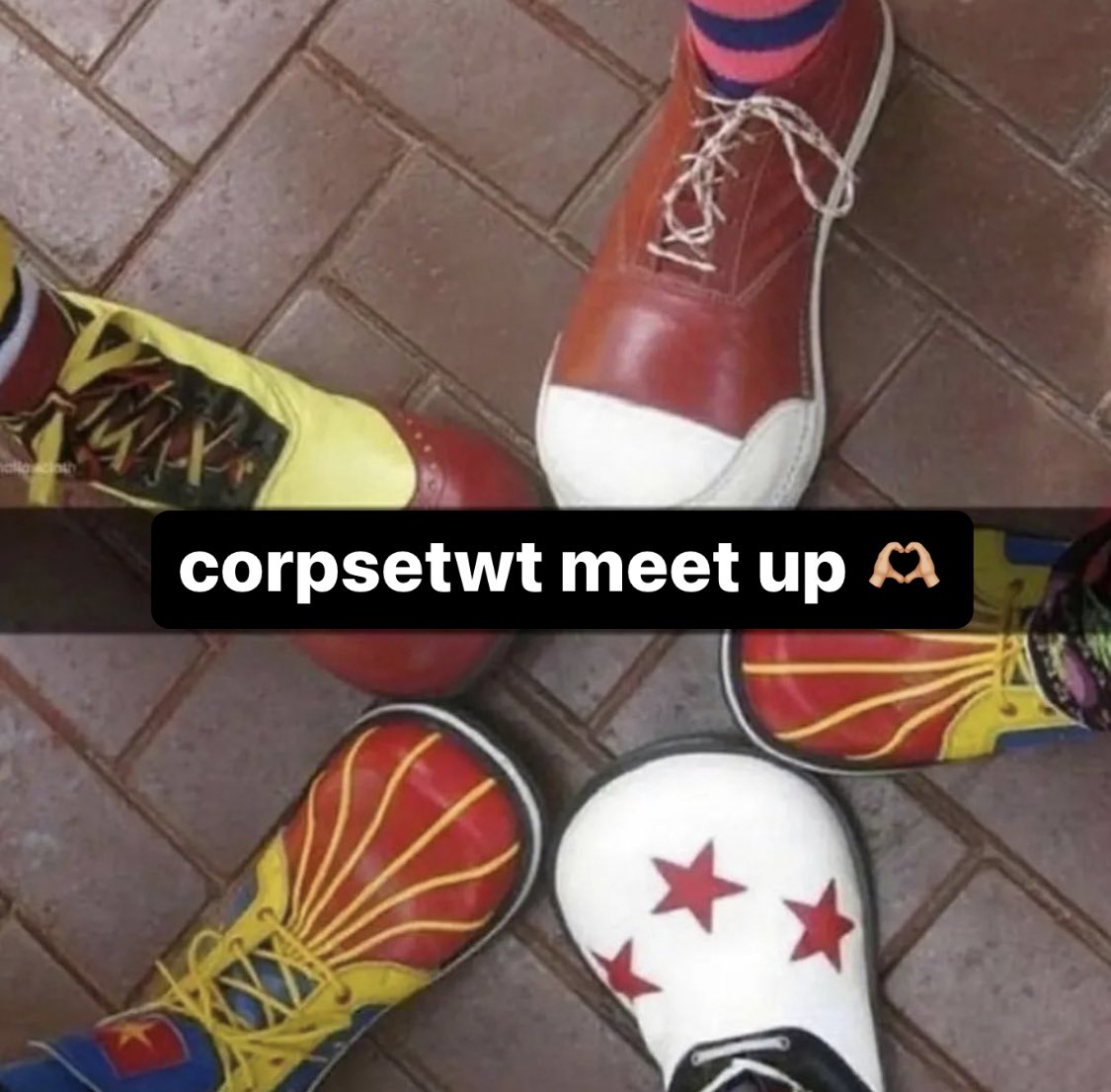 gang can we discuss 🧍🏻‍♀️