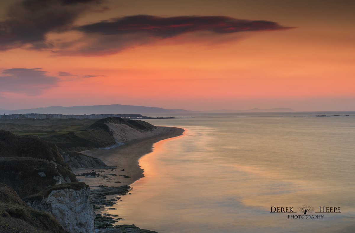 Derek Heeps Photo (@derekheeps) on Twitter photo Gorgeous sunset over the Whiterocks Beach in Portrush tonight!
<a href="/barrabest/">Barra Best</a> <a href="/WeatherCee/">Cecilia Daly</a> <a href="/angie_weather/">angie phillips</a> <a href="/geoff_maskell/">Geoff Maskell</a> <a href="/bbcweather/">BBC Weather</a> <a href="/exploreccag/">Explore Causeway Coast And Glens</a> <a href="/LoveBallymena/">Love Ballymena</a> Gorgeous sunset over the Whiterocks Beach in Portrush tonight!
<a href="/barrabest/">Barra Best</a> <a href="/WeatherCee/">Cecilia Daly</a> <a href="/angie_weather/">angie phillips</a> <a href="/geoff_maskell/">Geoff Maskell</a> <a href="/bbcweather/">BBC Weather</a> <a href="/exploreccag/">Explore Causeway Coast And Glens</a> <a href="/LoveBallymena/">Love Ballymena</a>