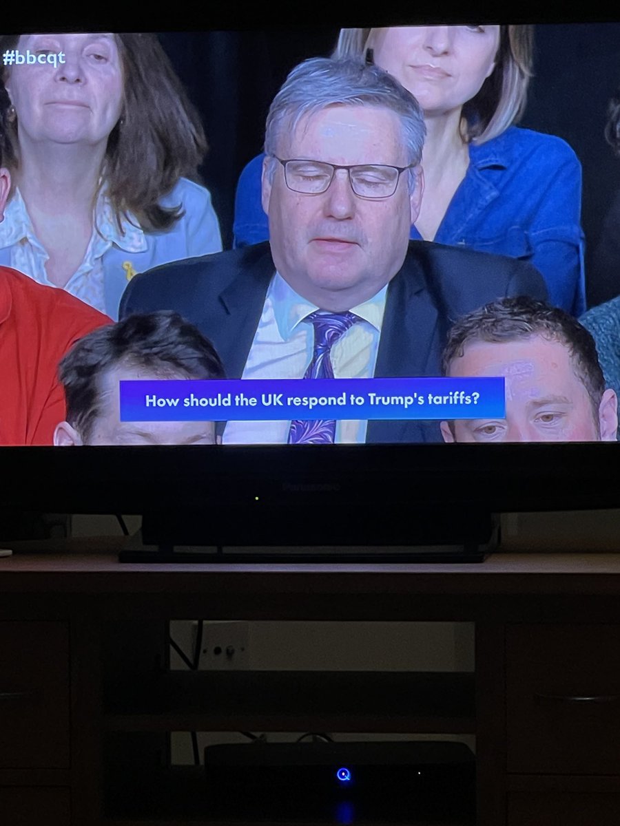#bbcqt I see Starmer has let himself go.