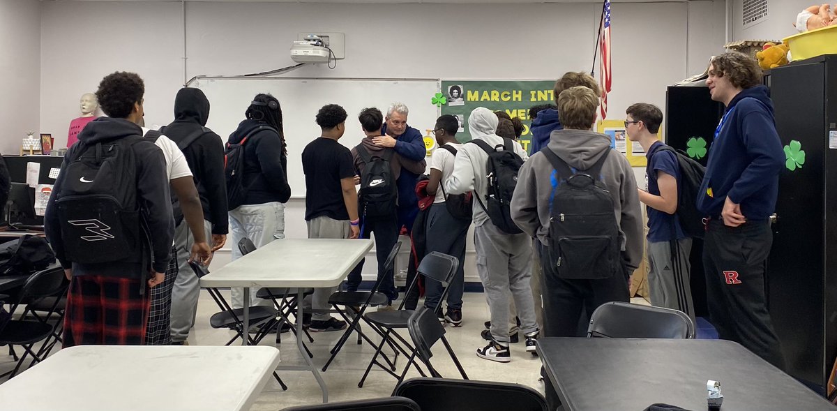 DunellenHS's tweet image. After 29 years, Coach DeNapoli has decided to step down as the Head Football Coach at DHS ⚓️⚓️ “Once a Destroyer, Always a Destroyer!!”