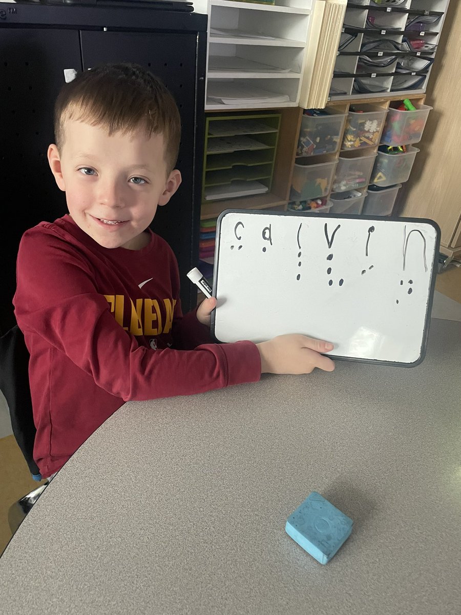 Whitney Zinn tweet media