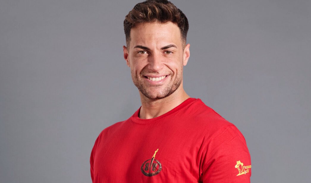 _daavidsoola_'s tweet photo. ¿A quien apoyas?  #SVGala5

🔁 Montoya 
❤️ Anita https://t.co/Gvvoaidz3l