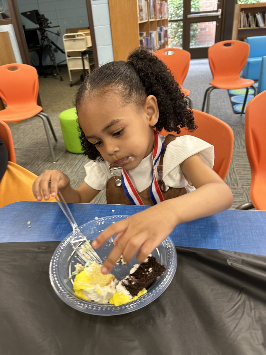 Misty Alexander (@mistyalexatl) on Twitter photo Got to recognize and celebrate these sweet little friends of mine that have grown so much this year! #YesICan! Got to recognize and celebrate these sweet little friends of mine that have grown so much this year! #YesICan!