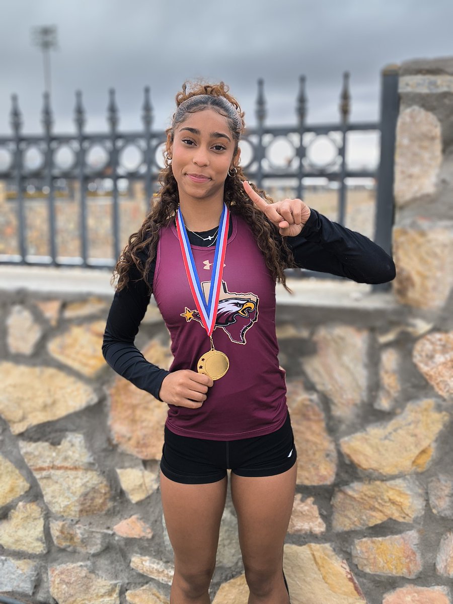 Loubna Hasseine-Silva (@coach_hasseine) on Twitter photo District meet
Follow the plan and Gianna wins Long jump Varsity level.
Bravo!!
<a href="/AndressHS_Track/">Andress HS Track AND Field</a>
<a href="/ODPHIRuben/">Luis Ruben Alarcon</a> <a href="/CoachTaylor_CT/">Chris Taylor</a> District meet
Follow the plan and Gianna wins Long jump Varsity level.
Bravo!!
<a href="/AndressHS_Track/">Andress HS Track AND Field</a>
<a href="/ODPHIRuben/">Luis Ruben Alarcon</a> <a href="/CoachTaylor_CT/">Chris Taylor</a>
