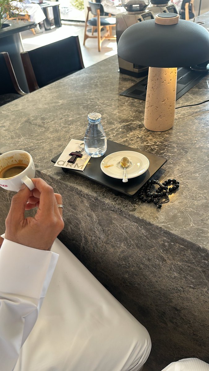 mod_97i's tweet photo. @AbuHallaa وأنا على الموعد حضرت وتقهويت 
 " فنجال كنت أتخيل أنك تصبه" . https://t.co/c2pFHkldrr