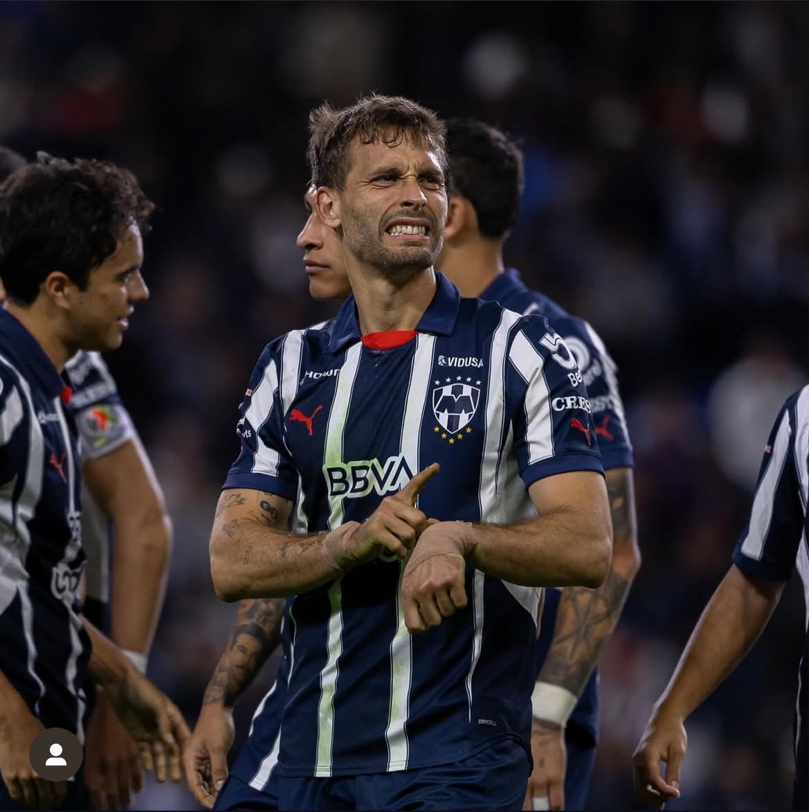 TonyyCFM's tweet photo. Eres el jugador que necesitábamos: carácter y liderazgo en la cancha y fuera de ella.

Mi Diez, siempre en mi equipo. https://t.co/0YeN1KNp1v