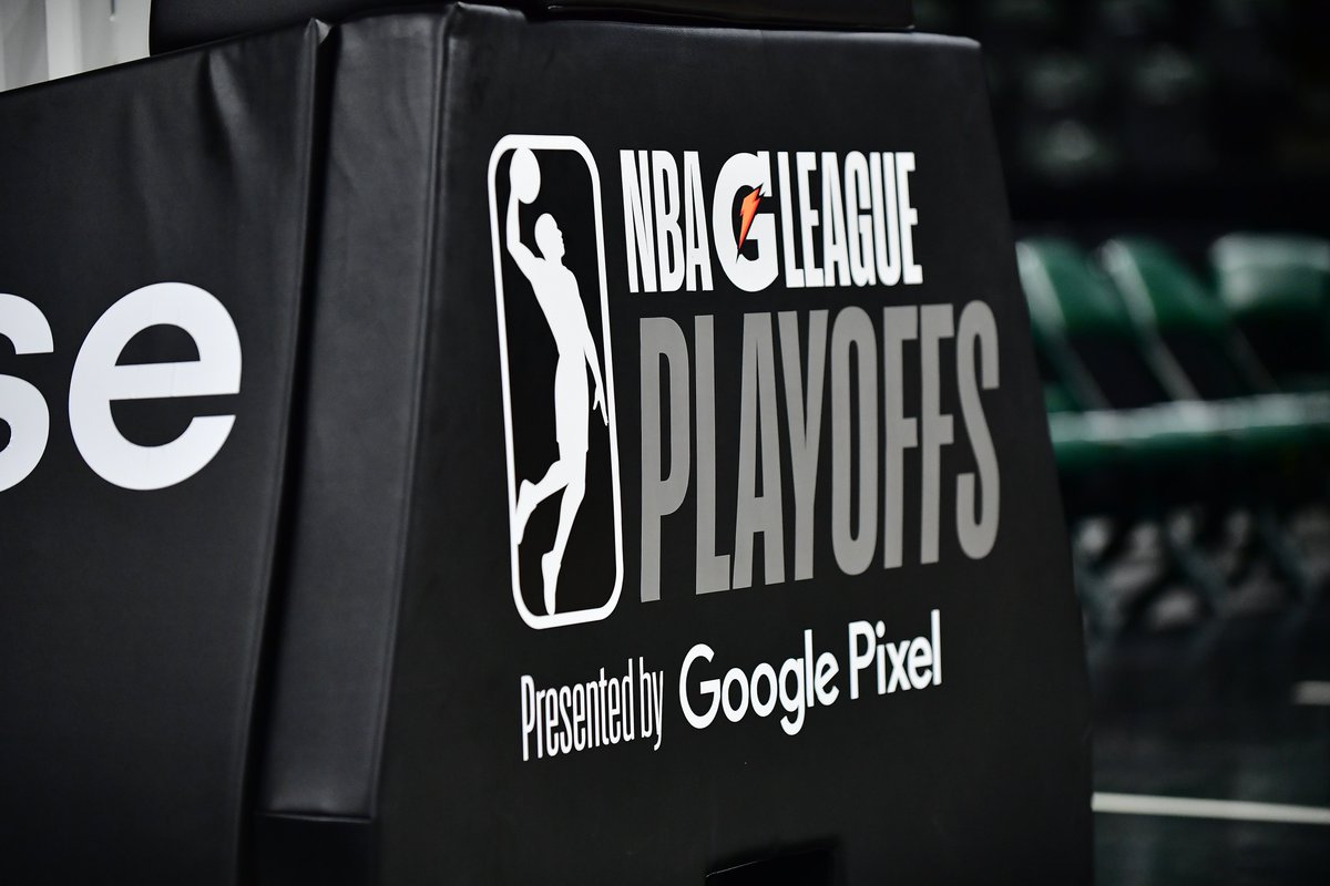 austin_spurs's tweet photo. The stage is set⛹️ #GiveEmTheBoot https://t.co/P2UDKiZtca