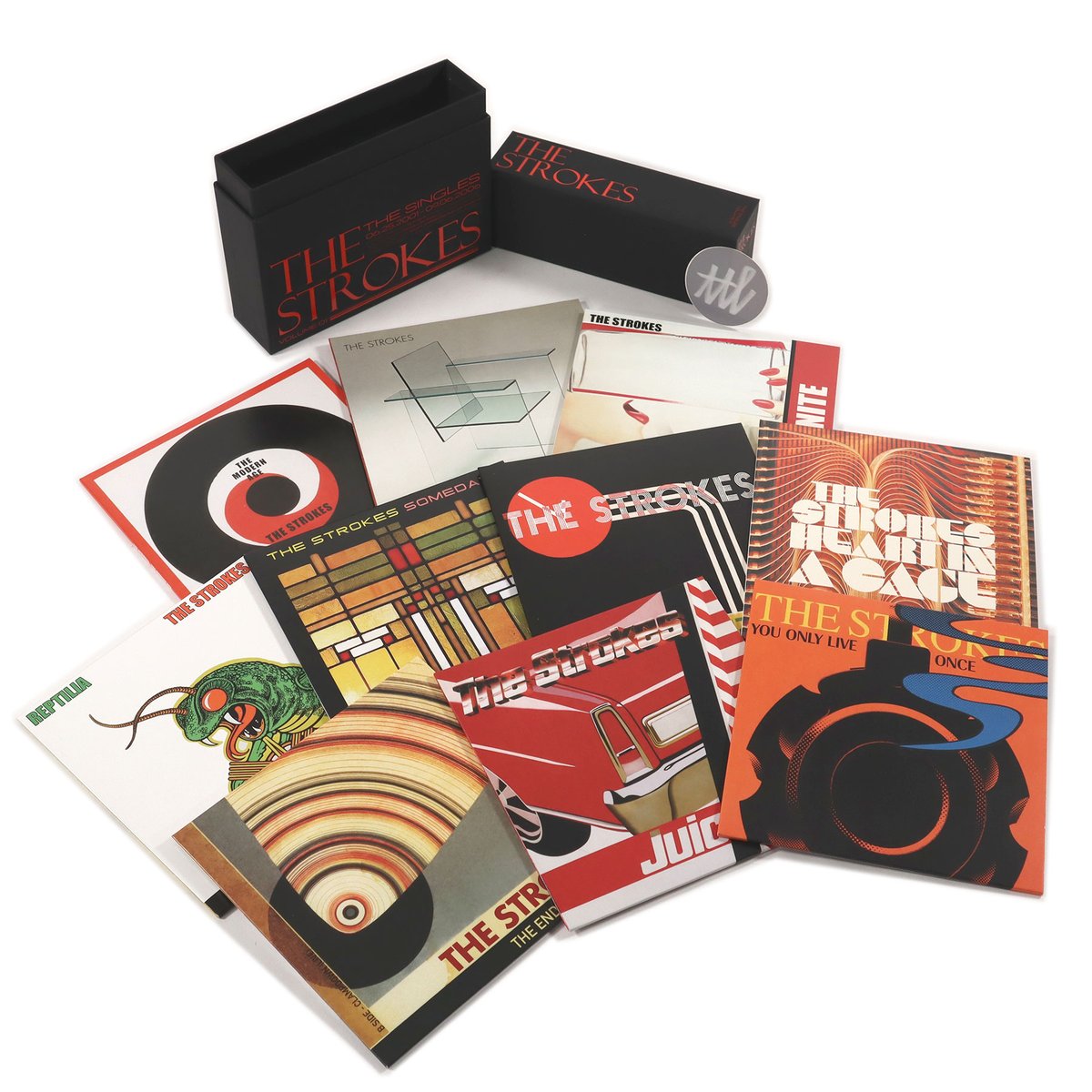 TurntableLab's tweet photo. The Strokes / The Singles Volume 01 (2023)

↘ all the singles from their first 3 albums w/ og. b-sides + 45 pic sleeves, limit 1 per customer!

⇢ https://t.co/oJLnDywCY2

@thestrokes @alberthammondjr @Casablancas_J @N_Fraiture #isthisit #roomonfire #firstimpressionsofearth https://t.co/CRAAPOKsGh