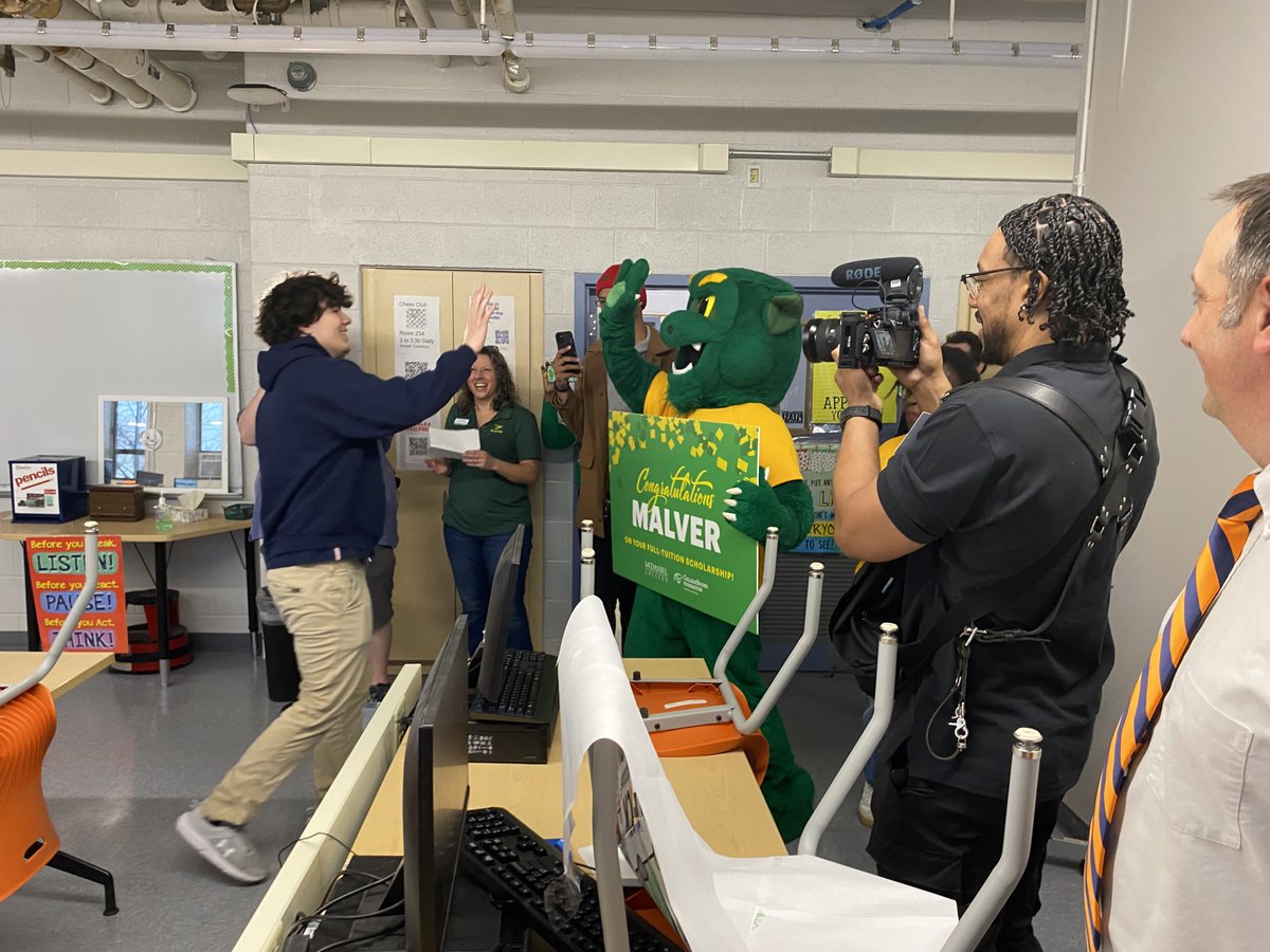 McDaniel College tweet media