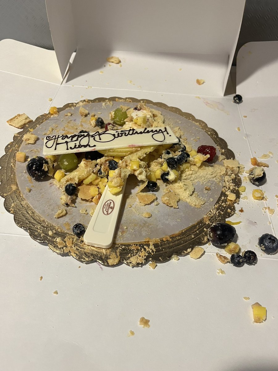 PetrosAndMoneyShow tweet media