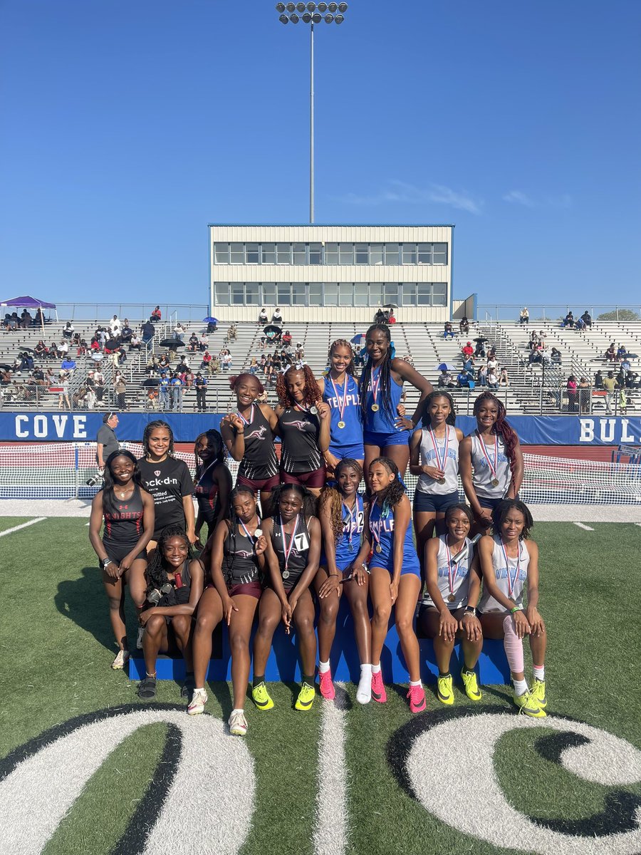 Let’s Go!! 4x100 Group took 2nd at District and Qualified for Area! 

Jayla Boyd 
J’Nay Duncan 
Saniya Braggs 
Jolia Lawrence
