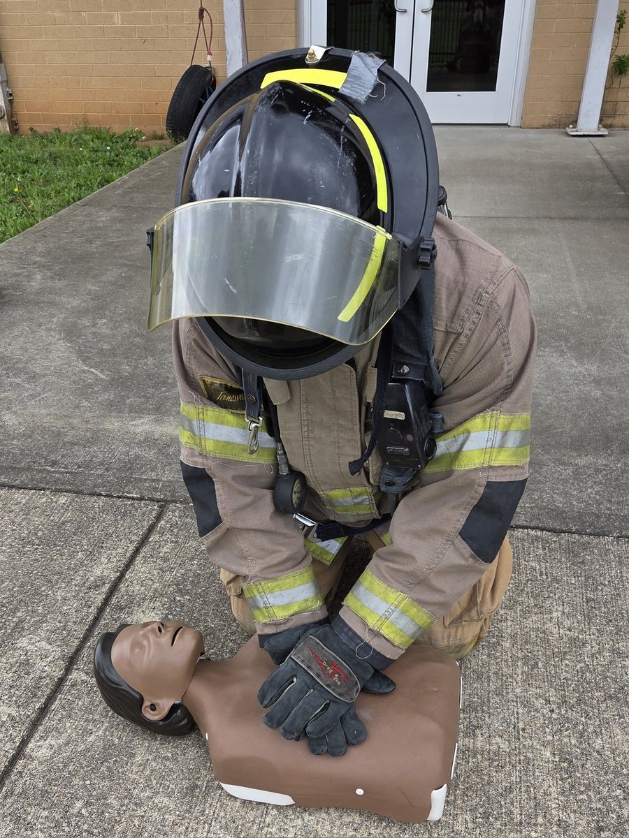 Randy Latner tweet media