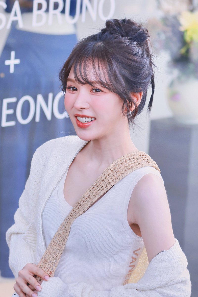 [HASHTAG EVENT]

To show our immense support for Wendy, we have planned a hashtag event. Let's join the event to give Wendy the support she deserves

#.AlwaysWithWendy

Time: 12PM KST
Date: April 4, 2025