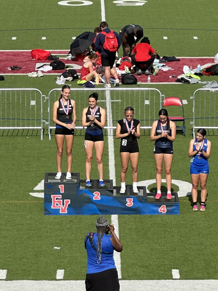 Coach S. Anderson, M.Ed. (@coachanderson_s) on Twitter photo Kaliyah with 3rd place finish in the JV 300h in the finals. #CTC #CougarVille #CatSpeed
<a href="/PfConnallyGBB/">Connally_GBB</a> Kaliyah with 3rd place finish in the JV 300h in the finals. #CTC #CougarVille #CatSpeed
<a href="/PfConnallyGBB/">Connally_GBB</a>