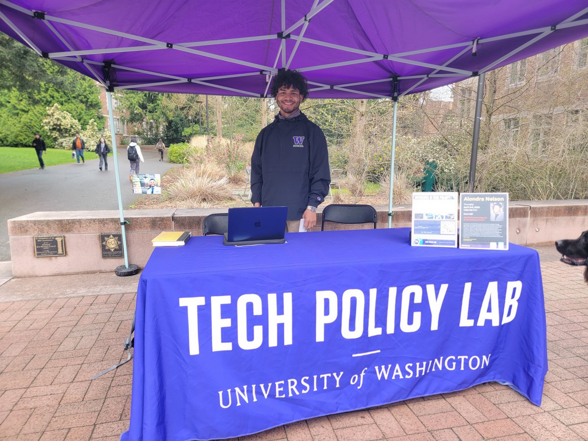 TechPolicyLab's tweet image. We love our interns! They've been tabling all week promoting TONIGHT's Distinguished Lecture with @alondra! Hope to see you at 7:00!