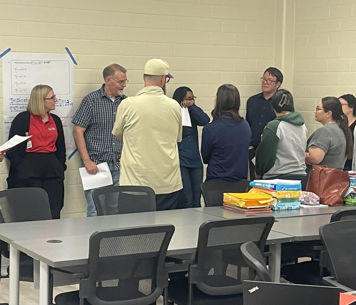 lauriegomezzz's tweet image. 4 days of hanging out &amp;amp; collaborating with my favorite people.We analyzed assessment data to drive instruction and shared best practice content/instructional strategies. 
#mathmagic ❤️
Mon: 8th grade ✅
Tues: Algebra I ✅
Wed: 6th grade ✅
Thurs: 7th grade ✅