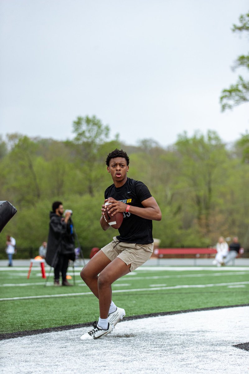 braylnA's tweet image. Some pictures from elite 11🙏🏽

@MiltonEagles_FB