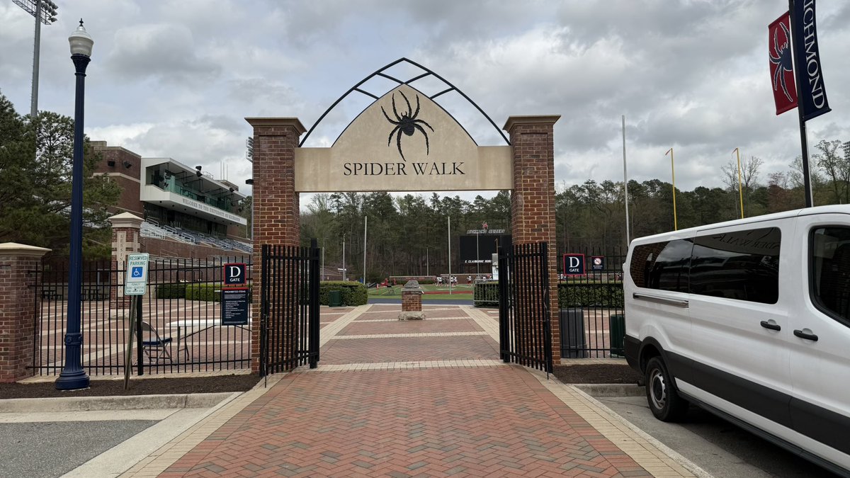 RyanH_71's tweet image. I had a great time with @CoachM_Cummings at @Spiders_FB spring practice today. I’m looking forward to camp this summer can’t wait to be back! @chrisrusiewicz @nwestfootball