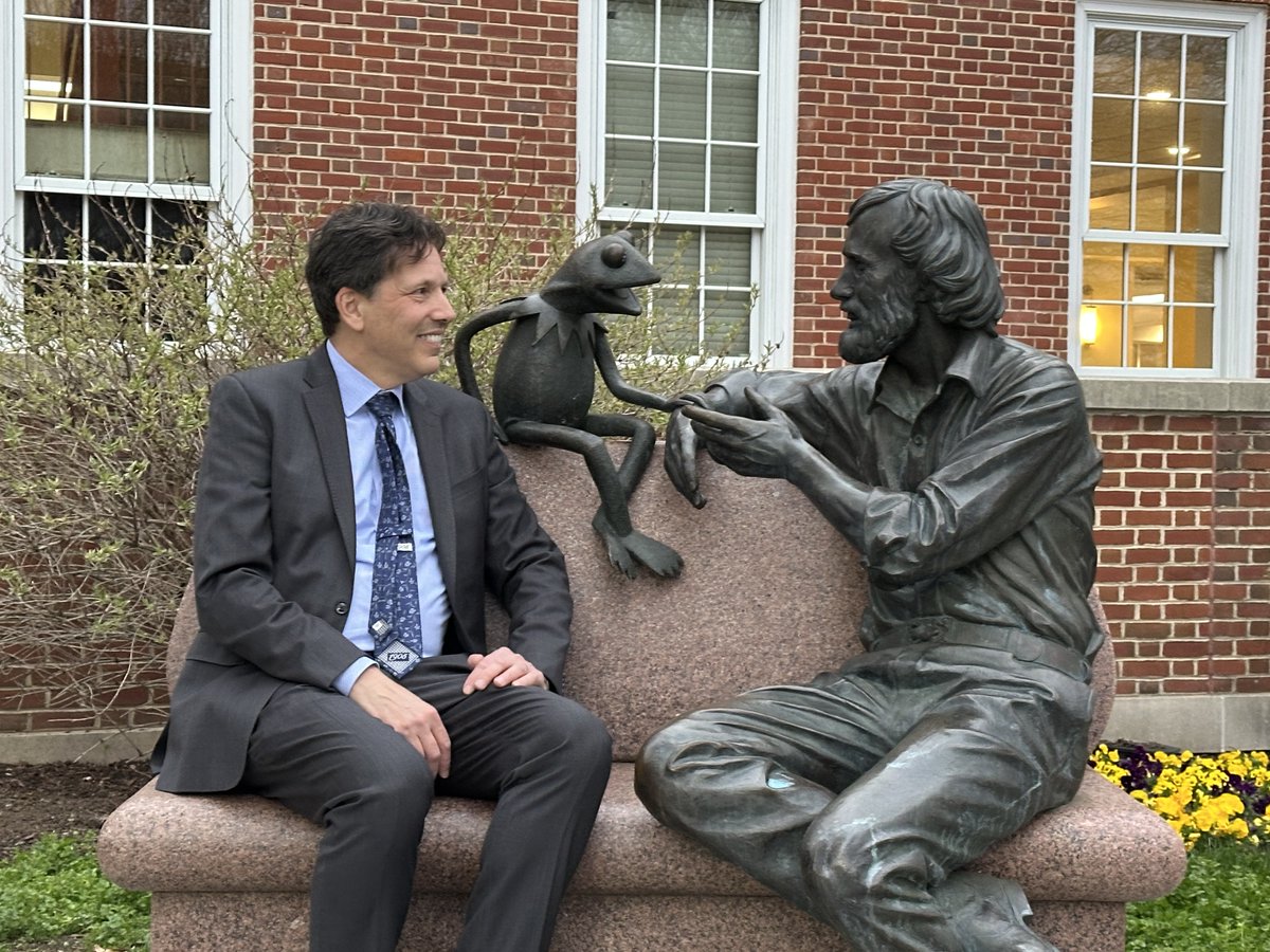 I had a great time yesterday evening presenting at the University of Maryland College Park, where my son Eric is a senior. The attendees were terrific and asked lots of insightful questions. I even got a picture with the upcoming graduation speaker!

<a href="/mlawrules/">MLAW Programs</a>