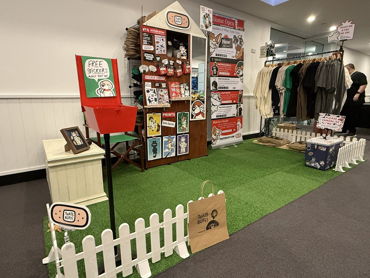 Welcome to our home open <a href="/FurDUcon/">FurDU</a> ! 🏡

Browse prime Real Estate &amp; BRAND NEW WARES at tables 19 &amp; 20 in den 3.

Limited supply and exclusive deals. Get in before you miss out! 😻❤️‍🩹