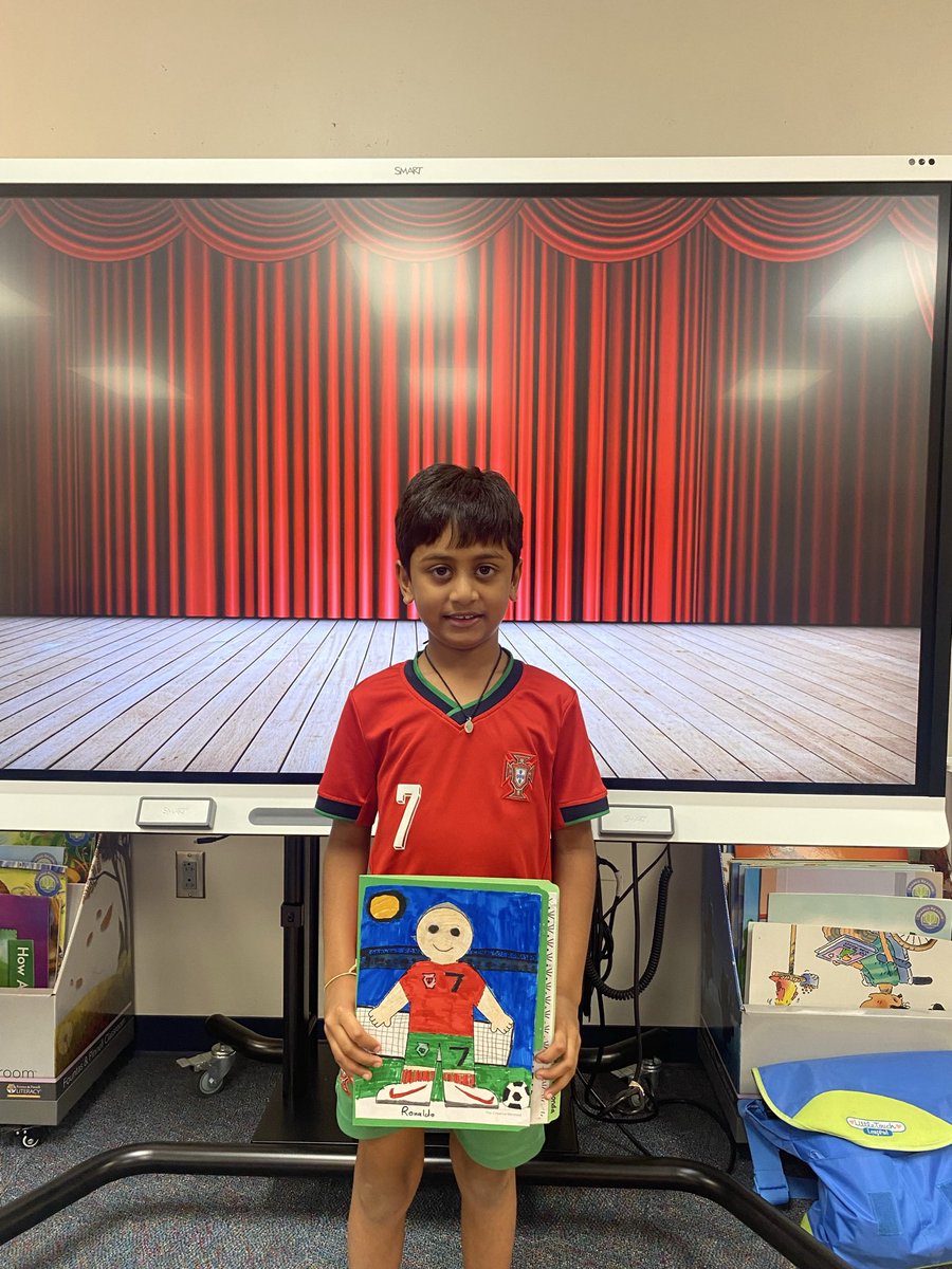 Caroline Hill (@mscarolinehill) on Twitter photo Research projects complete. Now it’s time to present and celebrate! They had the option to dress up as the person they researched. Go firsties! <a href="/CVME_Huskies/">Madden Elementary</a> Research projects complete. Now it’s time to present and celebrate! They had the option to dress up as the person they researched. Go firsties! <a href="/CVME_Huskies/">Madden Elementary</a>