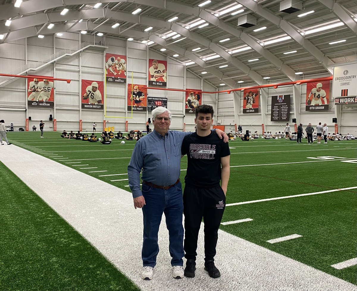 braydentryon (@braydentryon32) on Twitter photo Had a great day visiting my new team <a href="/BWFootball_/">Baldwin Wallace Football</a> at spring ball. Can’t wait to get back to go to work!
<a href="/CoachHilvert/">Jim Hilvert</a>
<a href="/MVFlyerFootball/">Maryvale Football</a>
<a href="/onsidesnick/">Nick Todaro</a>
<a href="/VSEAthletics/">VSE Athletics</a>
<a href="/wny_football/">WNY Football</a>
<a href="/JoshILO9/">Coach Josh Aiello</a>
<a href="/AndrewCregan16/">Andrew Cregan</a>
<a href="/MattBrown_Coach/">Coach Matt Brown</a> Had a great day visiting my new team <a href="/BWFootball_/">Baldwin Wallace Football</a> at spring ball. Can’t wait to get back to go to work!
<a href="/CoachHilvert/">Jim Hilvert</a>
<a href="/MVFlyerFootball/">Maryvale Football</a>
<a href="/onsidesnick/">Nick Todaro</a>
<a href="/VSEAthletics/">VSE Athletics</a>
<a href="/wny_football/">WNY Football</a>
<a href="/JoshILO9/">Coach Josh Aiello</a>
<a href="/AndrewCregan16/">Andrew Cregan</a>
<a href="/MattBrown_Coach/">Coach Matt Brown</a>