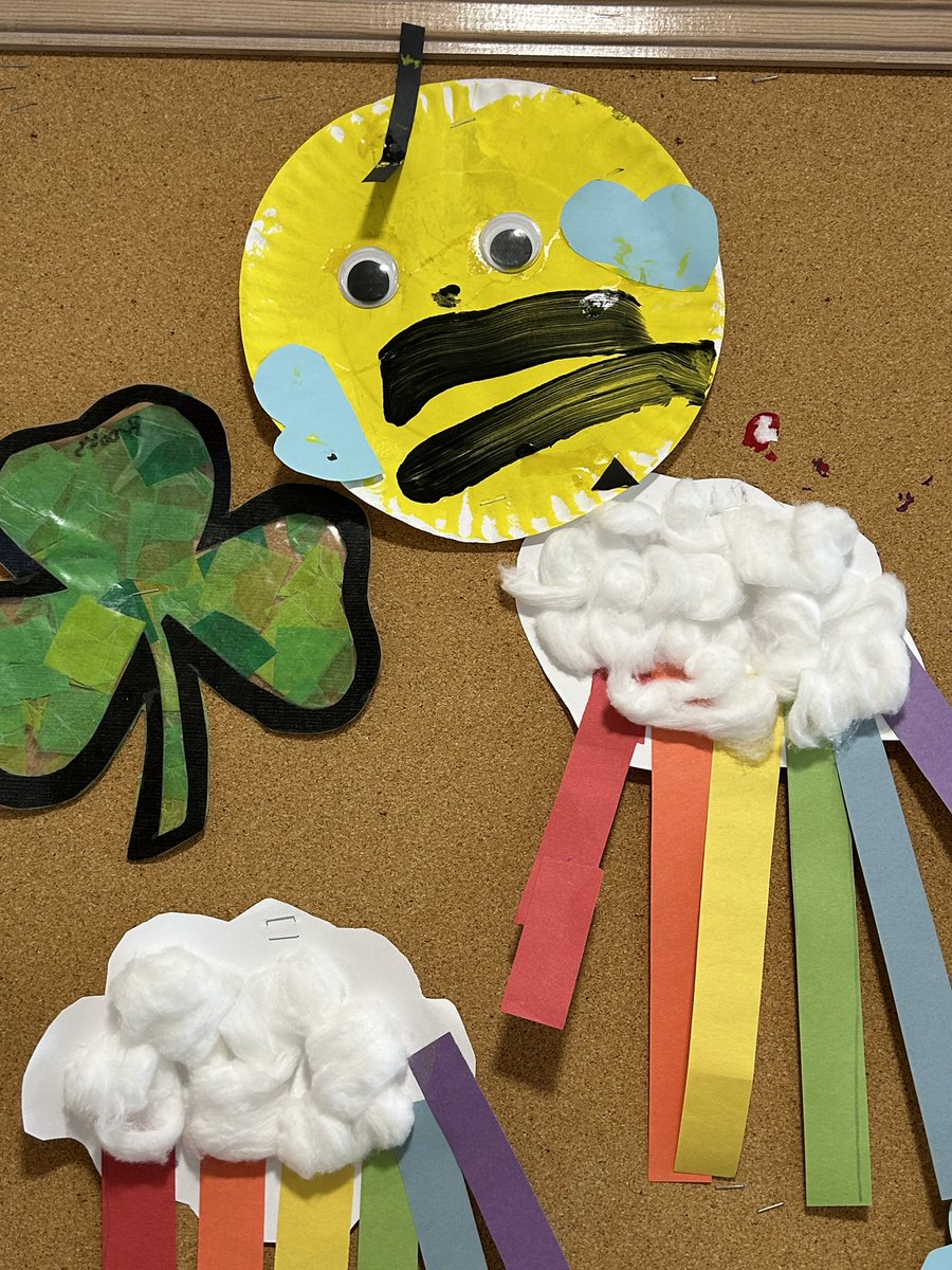 Hoping the great spring art from Mrs. Dione and Mrs. Rabideau’s classes inspire more beautiful spring weather 🤞🏻🌈🐝
