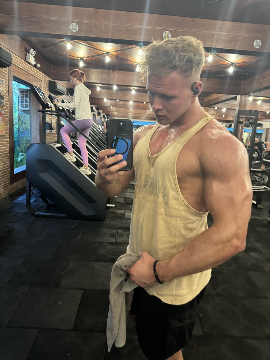 Robin Rieff (@robinrieff) on Twitter photo Guys, still working hard, making progress! I am in Bali for production and also want to enjoy my life, come to my room on <a href="/Flirt4Free/">Flirt4Free</a> and help me to live my dream👏 this month has to be ours! Guys, still working hard, making progress! I am in Bali for production and also want to enjoy my life, come to my room on <a href="/Flirt4Free/">Flirt4Free</a> and help me to live my dream👏 this month has to be ours!