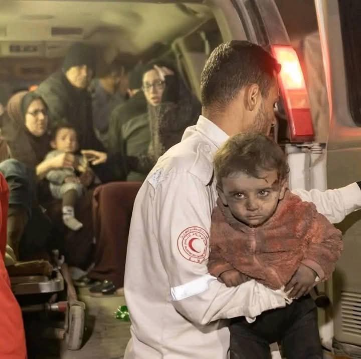 تِلك العيون سوف تنهشُنا أمام الله يوم القيامة.💔