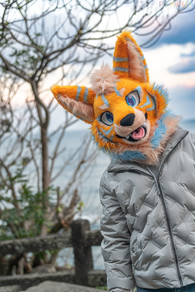 Are you looking at me

📷： <a href="/LarsHagrid/">LarsHagrid🐺 🔜 FC2026</a> 
🪡： <a href="/wolf_daz/">Daza</a>