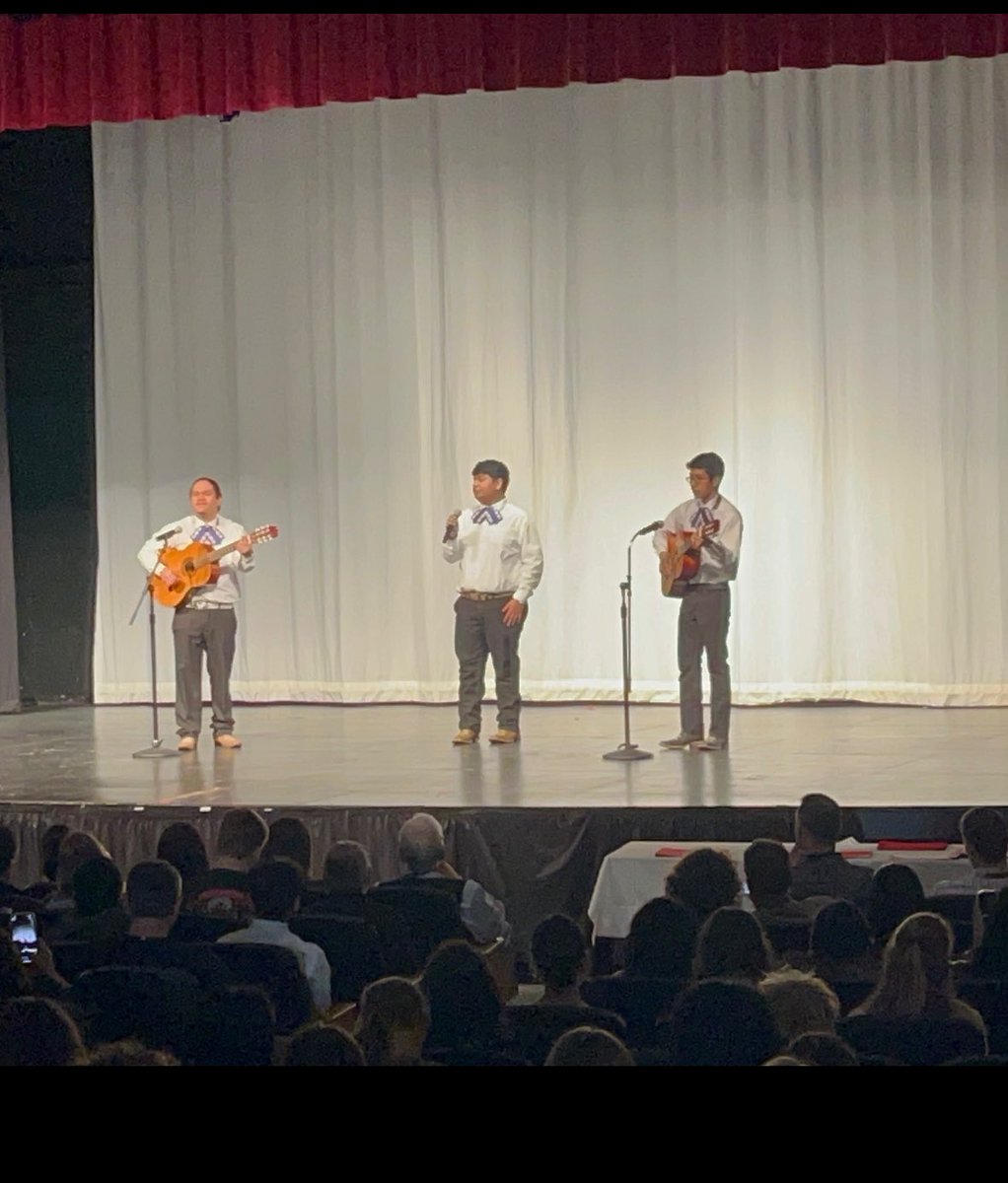 Wheeling Fine Arts (@whs_finearts) on Twitter photo Shout out all the <a href="/Wheeling_Cats/">Wheeling High School</a> that got recognized today at the <a href="/District214/">District 214</a> arts unlimited Thank you Angel, Mario, and Omar for always saying yes to opportunities to share their talents and passions. #Labarca
<a href="/hubbardbradford/">Dr. Bradford Hubbard</a> <a href="/WHSOrchestra214/">WHS Orchestra</a> Shout out all the <a href="/Wheeling_Cats/">Wheeling High School</a> that got recognized today at the <a href="/District214/">District 214</a> arts unlimited Thank you Angel, Mario, and Omar for always saying yes to opportunities to share their talents and passions. #Labarca
<a href="/hubbardbradford/">Dr. Bradford Hubbard</a> <a href="/WHSOrchestra214/">WHS Orchestra</a>