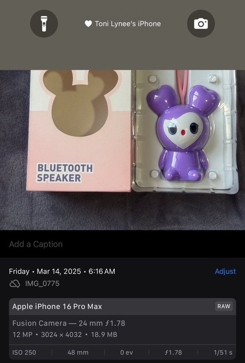 wintaekart's tweet photo. AWARENESS &amp; SCAMMER ALERT‼️

@/kimIipnosy

SHE’S USING THE PHOTO &amp; SELLING IT THE SAME PRICE THAT I POSTED HERE ON X.

She’s also selling fake pcs!

DO NOT BUY FROM THIS SELLER!!!

HELP RT TO SPREAD‼️ https://t.co/ZrnTYI7LQq