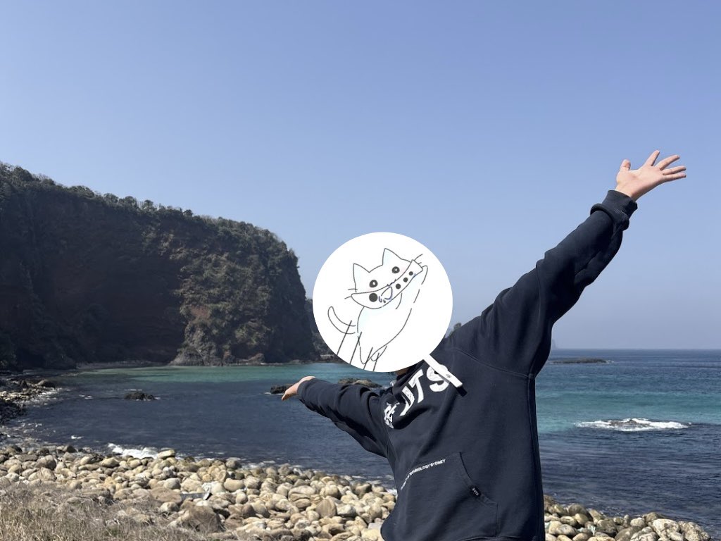 映像コースのじゃこです。
明日、入学式後のコースガイダンスにて1期生有志メンバーとして、今年度開催予定の学習会等の告知をしに行きます！
現地参加の方もZoomで参加予定の方も、よければお話し聞いていただけると嬉しいです〜

air-u.kyoto-art.ac.jp/airU/schooling…