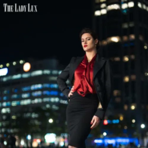 I just received Add credit to The Lady Lux her personal wardrobe budget from arebeta via Throne. Thank you! throne.com/theladylux #Wishlist #Throne
