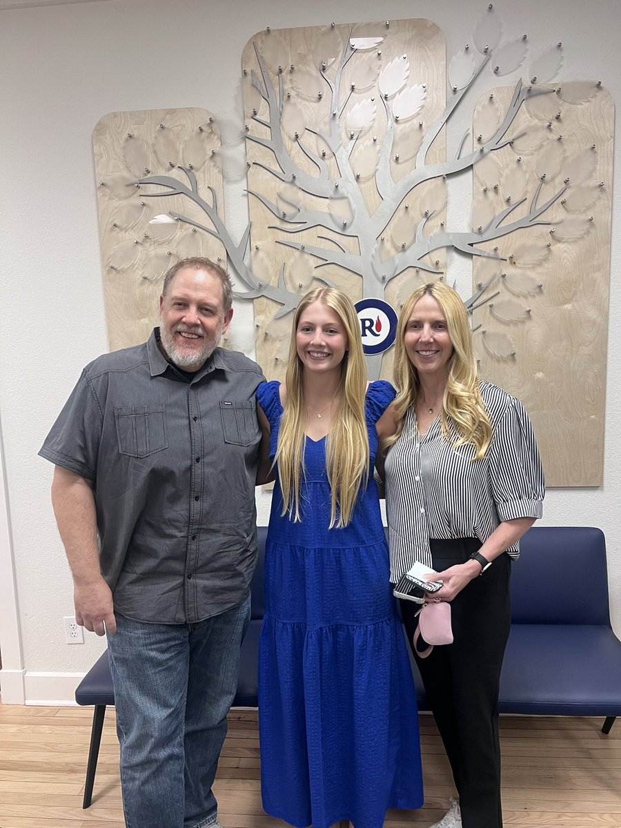 RHS Girls Basketball (@le_hoops) on Twitter photo <a href="/FarrellAverie/">Averie Farrell</a> being recognized at RISD Board Meeting tonight for Academic All-State 🙌🏾🥰👏🏽 Congrats again Senior 🫶🏾<a href="/RichardsonHS1/">Richardson HS</a> <a href="/RichardsonISD/">Richardson ISD</a> <a href="/FarrellAverie/">Averie Farrell</a> being recognized at RISD Board Meeting tonight for Academic All-State 🙌🏾🥰👏🏽 Congrats again Senior 🫶🏾<a href="/RichardsonHS1/">Richardson HS</a> <a href="/RichardsonISD/">Richardson ISD</a>