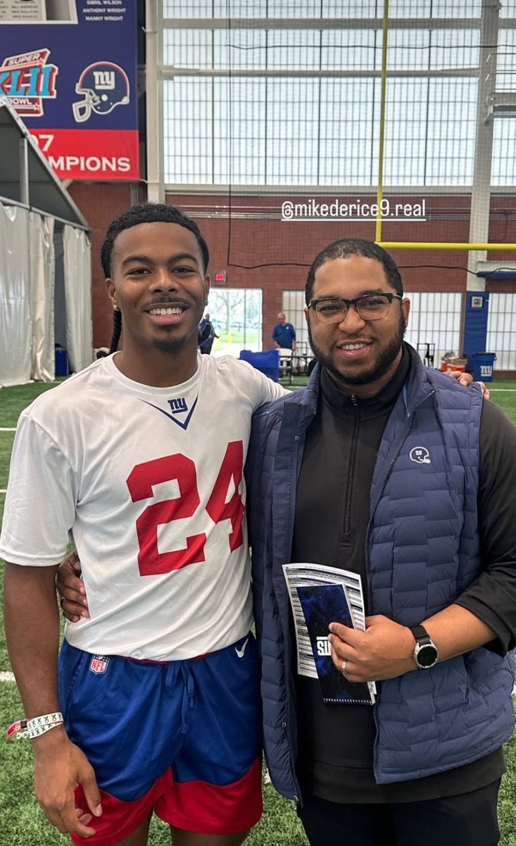 🌊 🐺 🏈 <a href="/Rudysilvera5/">Rudy Silvera</a> and <a href="/MikeDBK/">Mike Derice 🇭🇹</a> 
<a href="/StonyBrookFB/">Stony Brook Football</a> <a href="/SeawolvesUnited/">Seawolves United</a> <a href="/CoachBCosh/">Billy Cosh</a> #As1 <a href="/CAAFootball/">CAA Football</a>