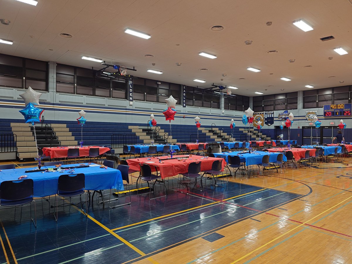 choiness27's tweet image. Bethpage HS is excited to partner with @oyoclass host the Upper Elementary Level Hackathon on April 4. 19 teams will venture to Bethpage to solve as many programming challenges as possible to take home the coveted 🏆 

Join us at 9:30 AM via livestream at bethpagetv.bethpage.ws